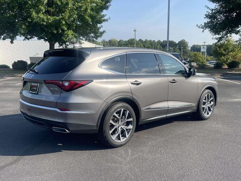 Used 2023 Acura MDX FWD w/ Technology Package image 6