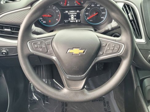 Used 2018 Chevrolet Malibu LS image 12