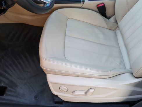 Used 2019 Audi Q5 2.0T Premium Plus w/ Premium Plus Package image 16