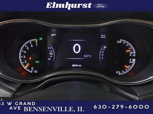 Used 2015 Jeep Grand Cherokee Limited w/ Luxury Group II image 16