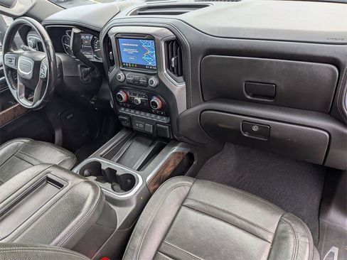 Used 2021 GMC Sierra 2500 Denali w/ Denali Ultimate Package image 25