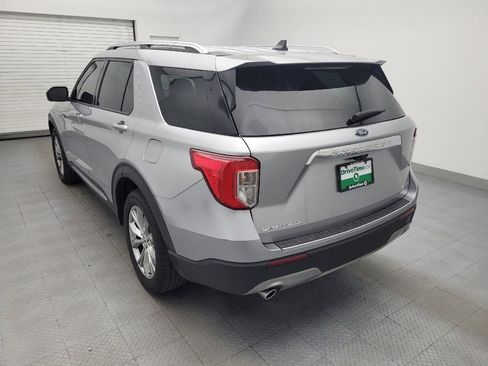 Used 2021 Ford Explorer Limited w/ Equipment Group 301A AWD/4WD image 5