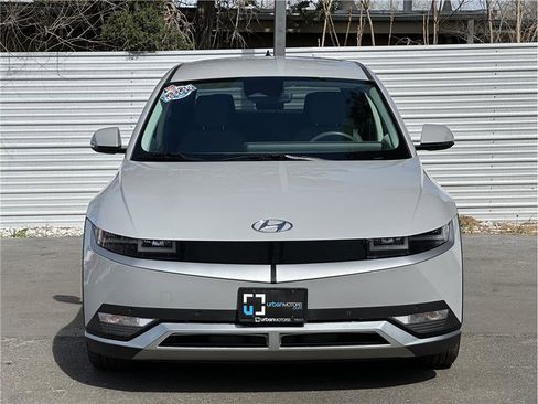 Used 2024 Hyundai Ioniq 5 SEL image 6