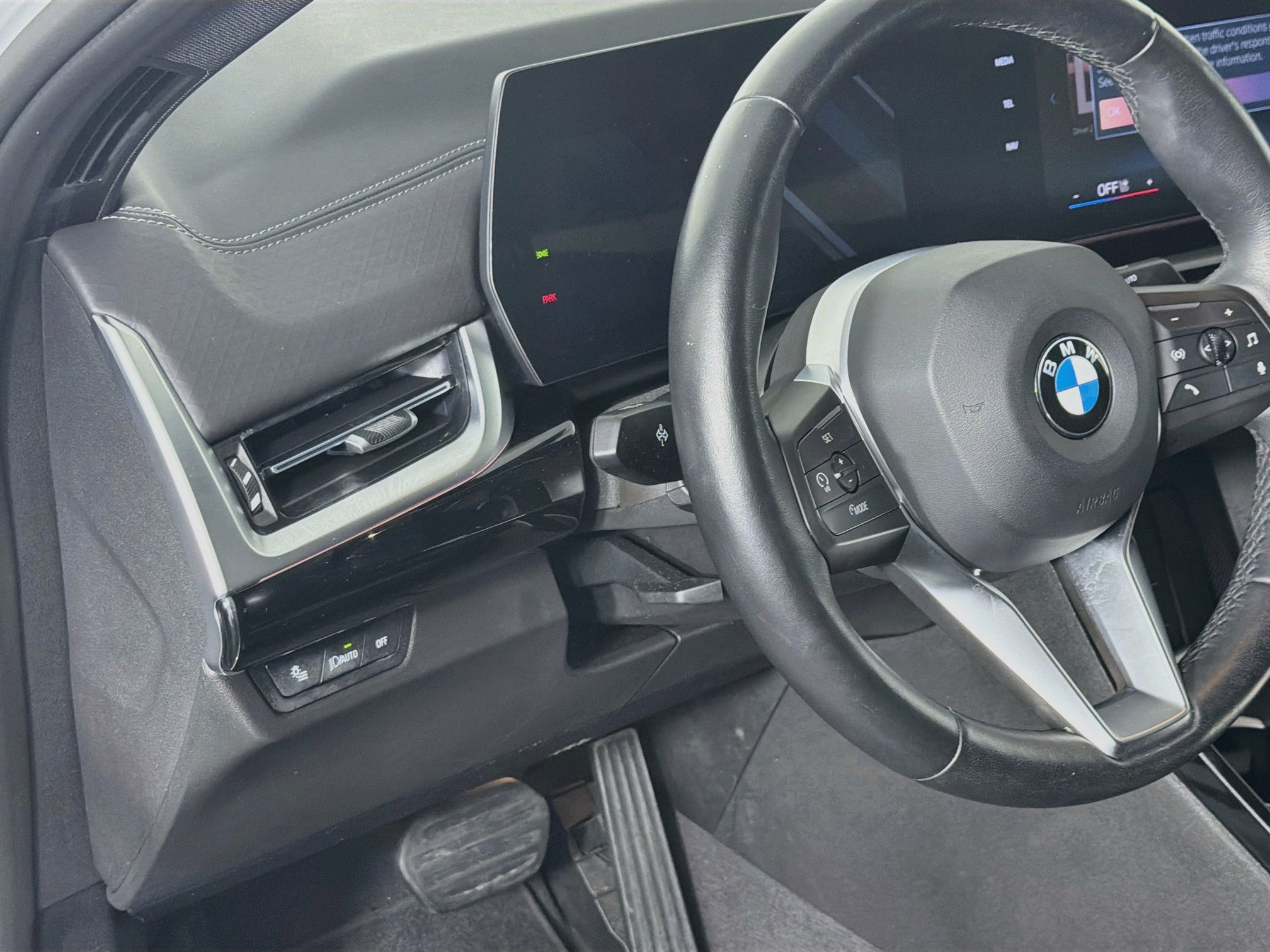 Used 2026 BMW X2 xDrive28i AWD/4WD image 17