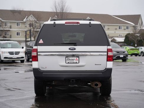 Used 2017 Ford Expedition EL XL image 4