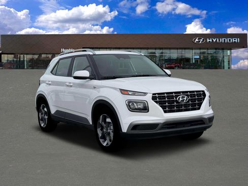 New 2026 Hyundai Venue SEL image 11