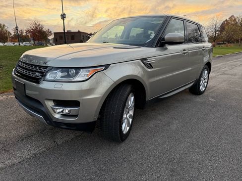 Used 2014 Land Rover Range Rover Sport Supercharged AWD/4WD image 3