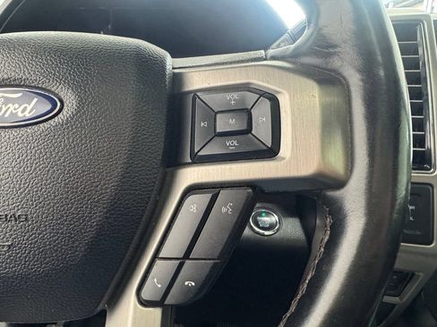Used 2021 Ford F250 Platinum w/ FX4 Off-Road Package AWD/4WD image 28