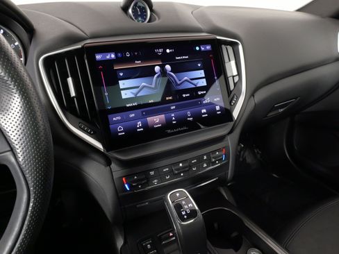 Used 2023 Maserati Ghibli GT RWD image 44