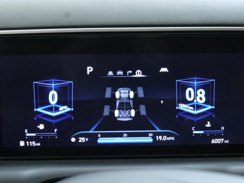 Used 2024 Hyundai Santa Cruz Limited image 15