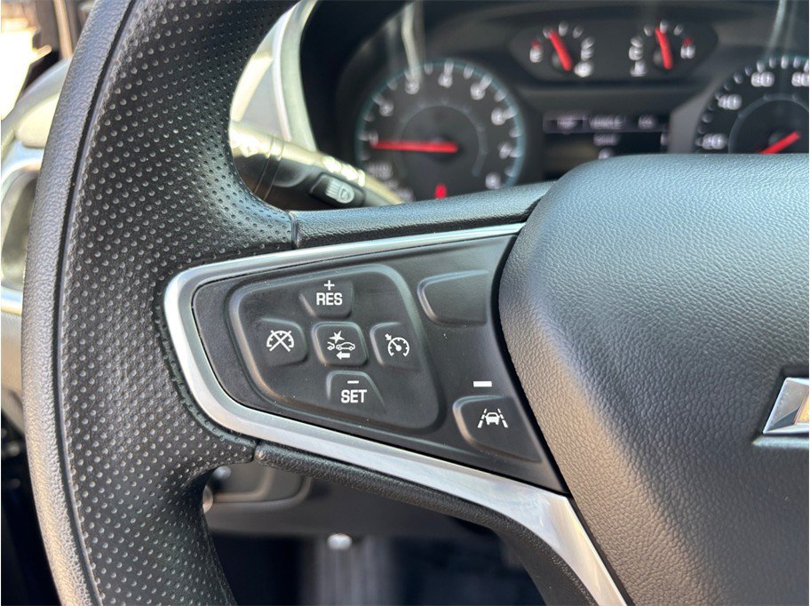 Used 2023 Chevrolet Equinox LS FWD image 22