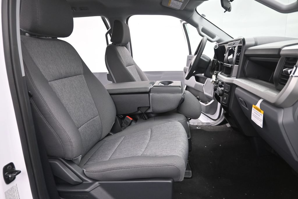 New 2027 Ford F250 XL w/ Tremor Off-Road Package AWD/4WD image 16