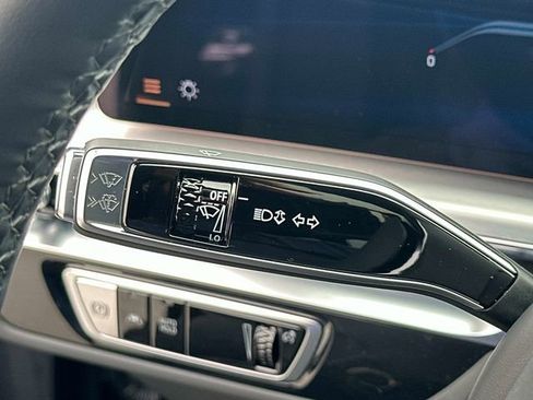 Used 2025 Cadillac Lyriq Sport w/ LPO, Floor Liner Package AWD/4WD image 10