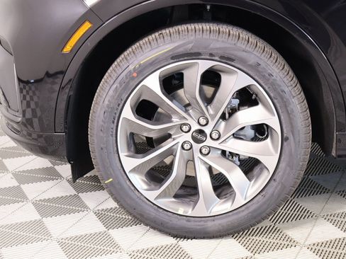 New 2026 Lincoln Aviator AWD w/ Jet Appearance Package image 18