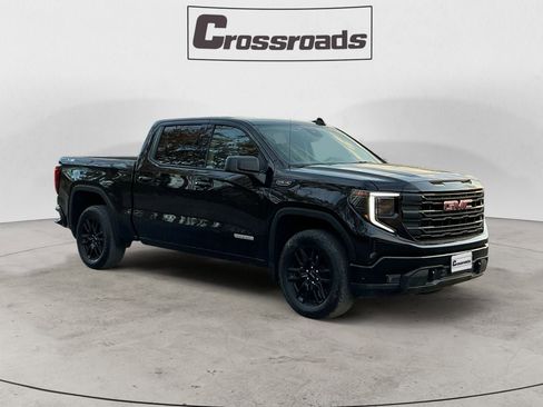 Used 2024 GMC Sierra 1500 Elevation w/ X31 Off-Road Package image 7