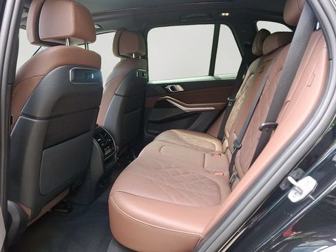 Certified 2025 BMW X5 xDrive40i w/ Climate Comfort Package AWD/4WD image 8