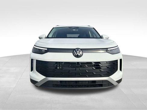 New 2026 Volkswagen Tiguan SE AWD/4WD image 8