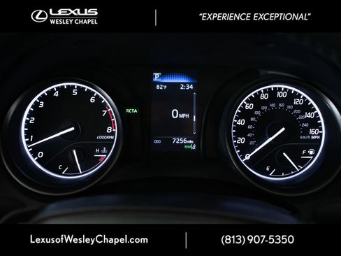 Used 2023 Toyota Camry SE w/ Cold Weather Package FWD image 31
