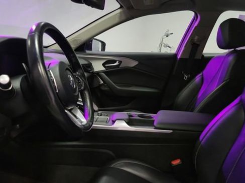 Used 2023 Acura TLX w/ Technology Package image 9