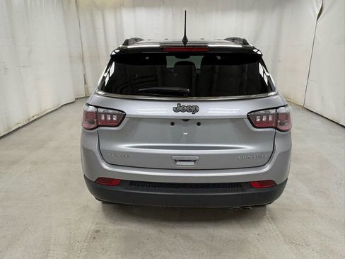 Used 2018 Jeep Compass Limited image 6