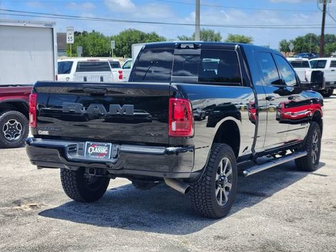 Used 2025 RAM 2500 Laramie w/ Night Edition AWD/4WD image 7