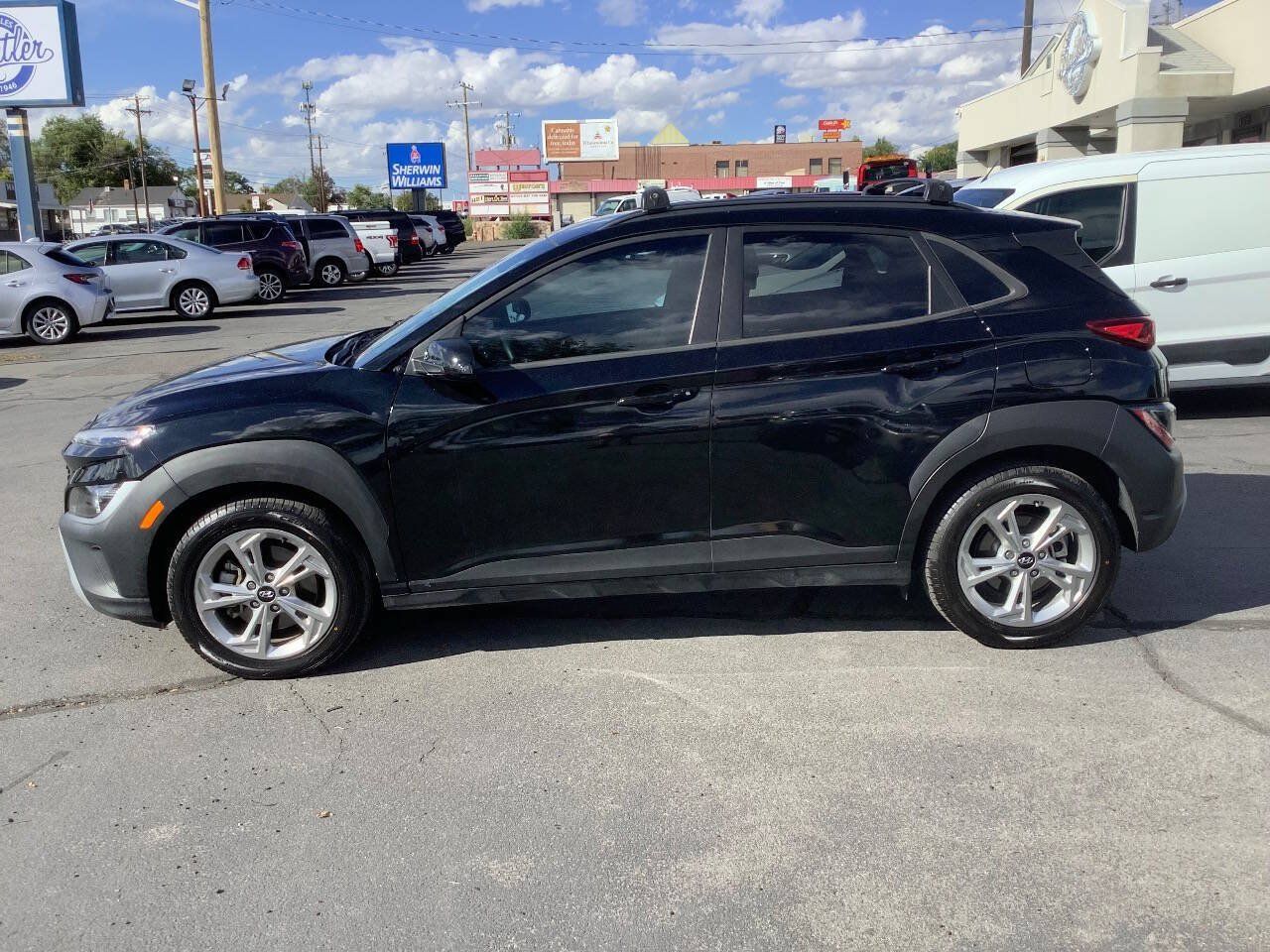 Used 2022 Hyundai Kona SEL AWD/4WD image 17