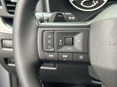 New 2026 Nissan Rogue SV image 25