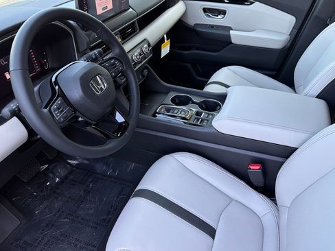 New 2026 Honda Pilot EX-L image 9