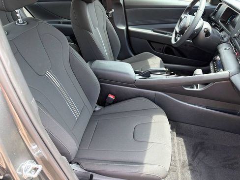 New 2026 Hyundai Elantra Sport FWD image 14