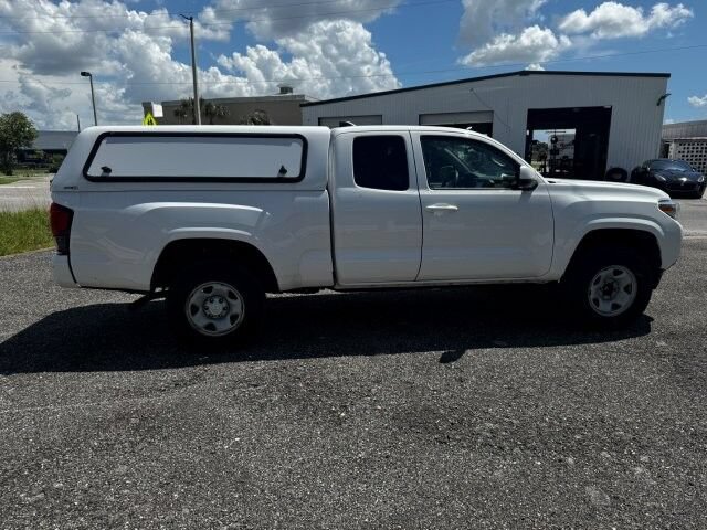 Used 2022 Toyota Tacoma SR w/ SR Convenience Package RWD image 6