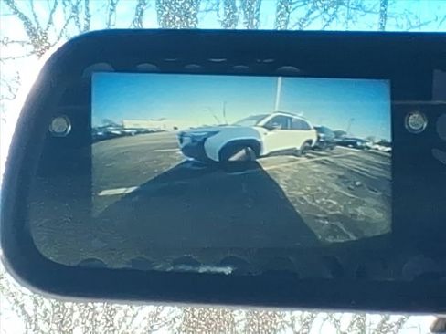 Used 2024 GMC Savana 2500 Work Van w/ Driver Convenience Package image 8