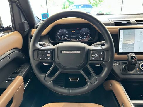 New 2025 Land Rover Defender 110 V8 AWD/4WD image 16
