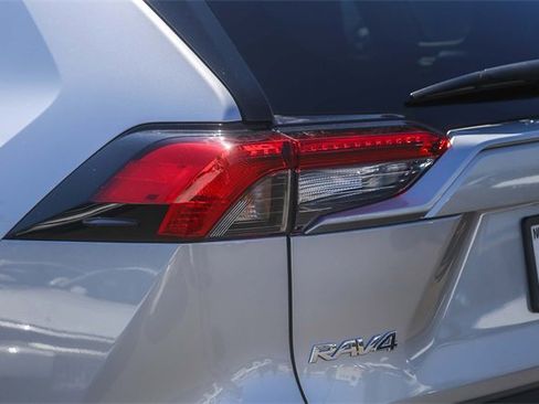Used 2024 Toyota RAV4 LE image 11