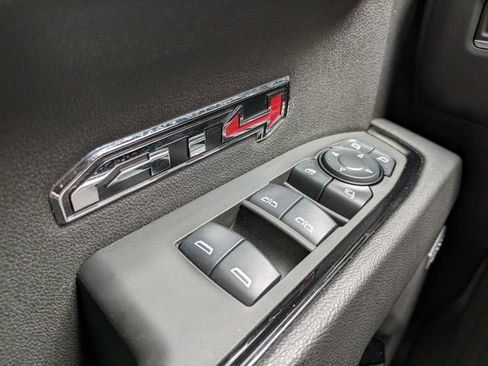 Used 2025 GMC Sierra 1500 AT4 w/ AT4 Premium Package AWD/4WD image 21