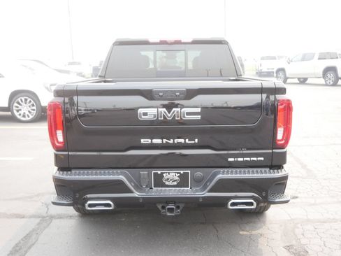 Certified 2025 GMC Sierra 1500 Denali Ultimate AWD/4WD image 6