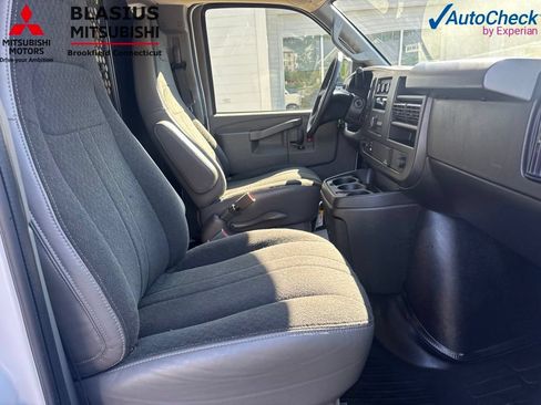 Used 2024 Chevrolet Express 2500 w/ Driver Convenience Package RWD image 32