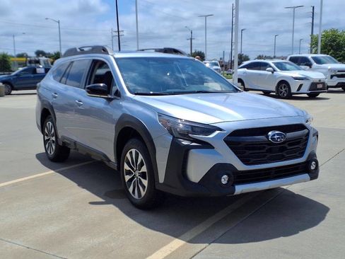 Used 2023 Subaru Outback Limited w/ Tech Package 2 image 7