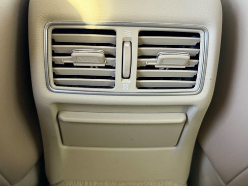 Used 2015 INFINITI Q50 Premium w/ Navigation Package image 19