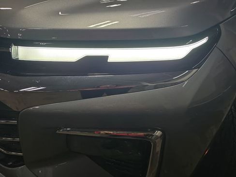 New 2026 Chevrolet Traverse LT w/ Sun and Wheel Package image 36