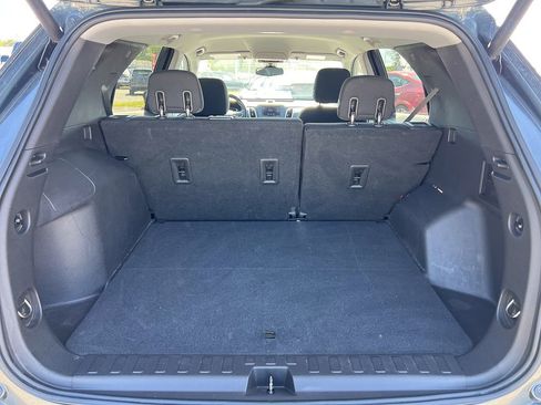 Used 2020 Chevrolet Equinox LT FWD image 5