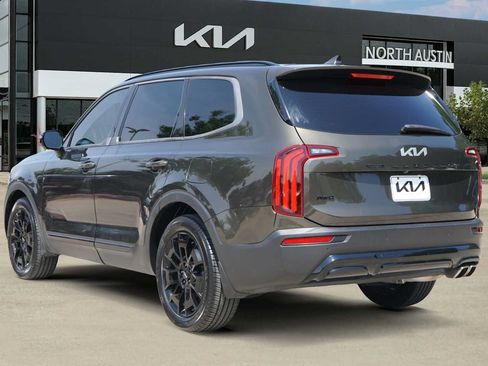Used 2022 Kia Telluride SX w/ SX Prestige Package AWD/4WD image 4