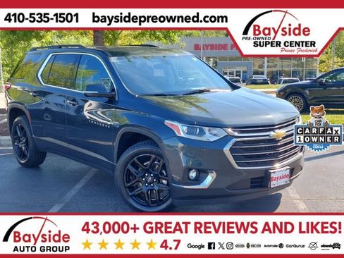 Used 2020 Chevrolet Traverse LT FWD image 1