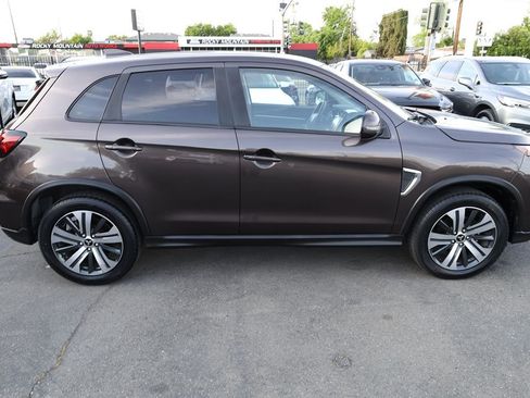 Used 2020 Mitsubishi Outlander Sport ES image 8