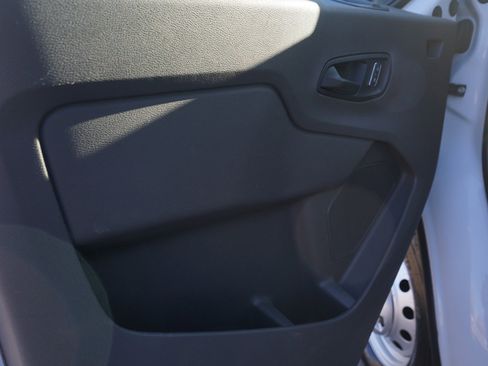 Used 2024 Ford Transit 350 XLT image 22