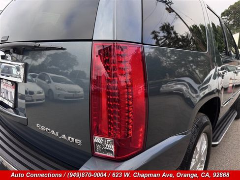 Used 2010 Cadillac Escalade 2WD image 33