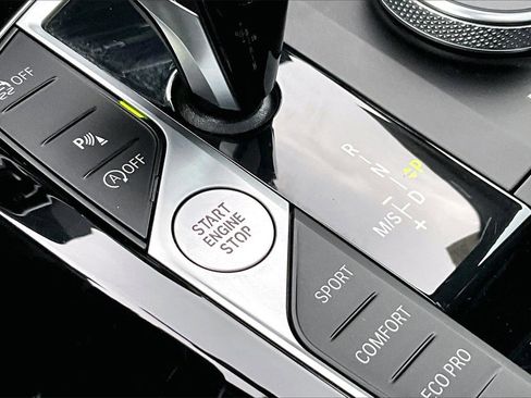 Used 2024 BMW X3 sDrive30i w/ M Sport Package image 28