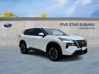 Used 2024 Nissan Rogue SV FWD video 1