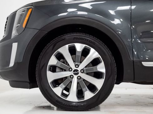 Used 2022 Kia Telluride S AWD/4WD image 29