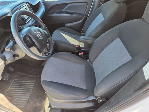 Used 2020 RAM ProMaster City Tradesman image 9