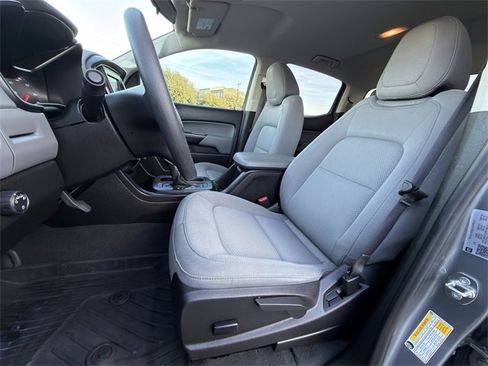 Certified 2022 Chevrolet Colorado W/T w/ WT Convenience Package image 21